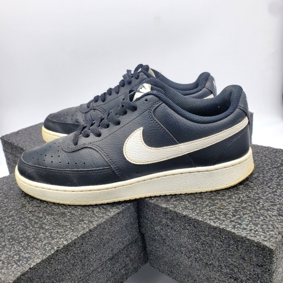 Nike Court Vision Men’s Low Top Black White CD5463-001 Size 8 Shoes - Picture 1 of 10